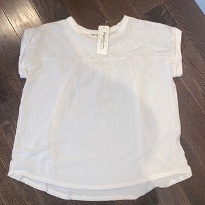 Short sleeve flowy shirt